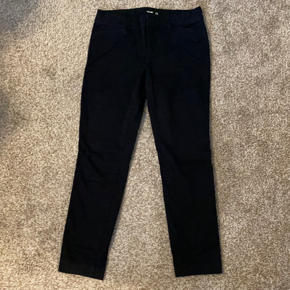 Women’s old navy mid rise pixie pant